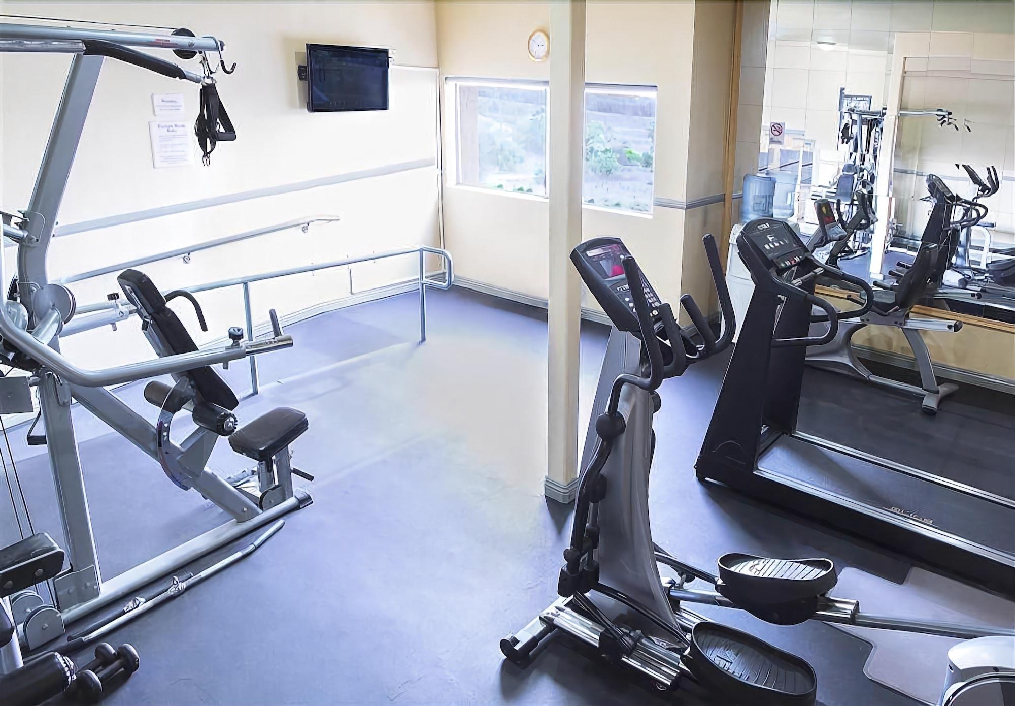 Baymont By Wyndham Monterey Park Hotel Luaran gambar